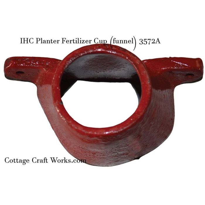 IHC Corn Planter Fertilizer Cup